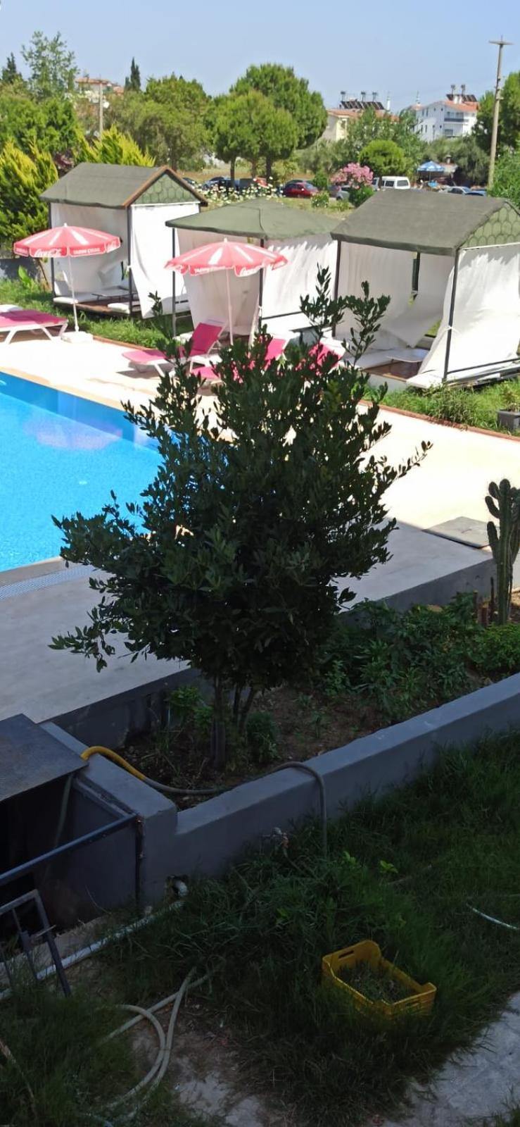 Side Alya Hotel Luaran gambar